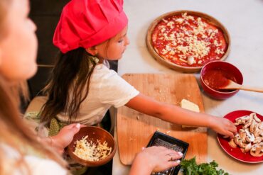 Fun With Foods for Kids: Top 10 Cooking Kits For Kids Who Love to Cook