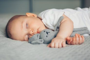 10 Creative Ways to Get Your Baby to Sleep through the night