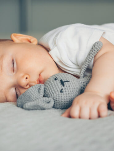 10 Creative Ways to Get Your Baby to Sleep through the night